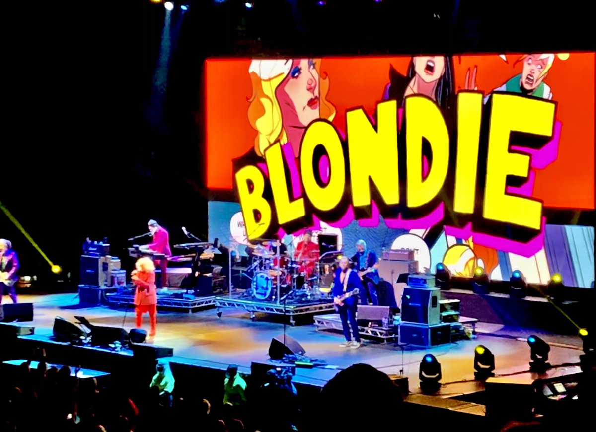Ears still ringing, 4 hours sleep, and now back to work. 

But all worth it for the memories of a fantastic gig at the O2 last night…
#blondie <a href="/clem_burke/">Clem Burke</a> <a href="/BlondieOfficial/">Debbie Harry/BLONDIE</a>