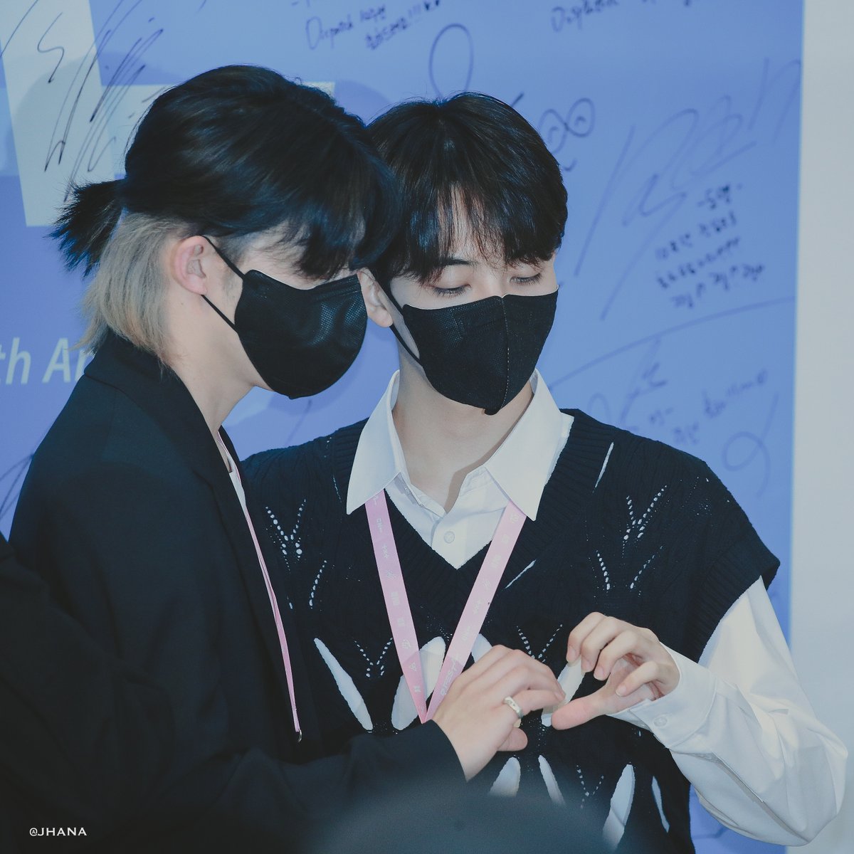 JHANA_1004's tweet photo. 220426
DFESTA 디페스타

#세븐틴  #정한  #SCOUPS  #에스쿱스 #JEONGHAN  #SEVENTEEN https://t.co/i3JuktezGi