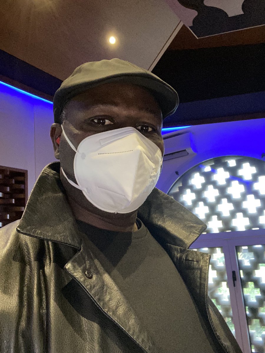 talk_Africa's tweet photo. Visited the gorgeous @KalimbaStudio recording room. State of the art studio. #SSL #XLDesk #EveryDayIsFaderDay #SuperAnalogue #MixedOnAnSSL #SSLBusComp #GlueandPunch #SoundEngineer #MixEngineer #RecordProducer https://t.co/o8dnpulda9
