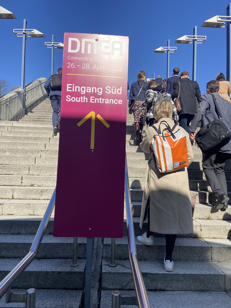 themedicalnetw's tweet photo. Wir sind bereit für den zweiten Mesetag. Auf welches Event freut ihr euch heute am meisten? @DrFHoffmann @SSayeghJodehl @FuhrmannDigital @dukla_DE #dmea2022 https://t.co/Rxn8uEORGt