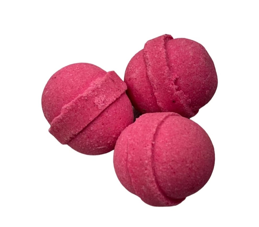 BombsandBubbles's tweet photo. Good morning #EarlyBiz... It's back to having to think about posts 🤣 after #CCabc I don't know what to post about!

I'm hoping to be able to work today though 🤞🏻

Hoping to have these very soon! New chill pills!

#QueenOf #SBS #MHHSBD #CraftBizParty #WednesdayMotivation https://t.co/eQA0KdIe3J