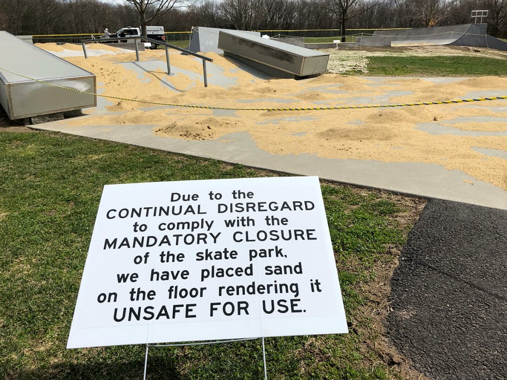 musikutiv's tweet photo. Skate parks mit Sand zugeschüttet.
Zero lives saved.

#MassnahmenEvaluierung #UK https://t.co/CnP740AYFA