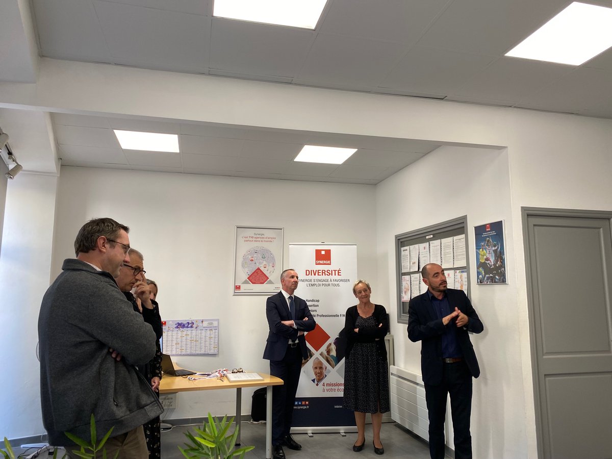 angeoconnor's tweet photo. Labellisation de l'agence de Châlons en Champagne, beau moment de partage ! Bravo à Tous https://t.co/UZo5QR9aRH