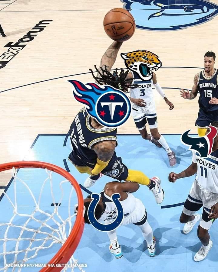 Titantron615's tweet photo. 😂😂😂 Straight like that #TitanUp https://t.co/75FDJwp21a