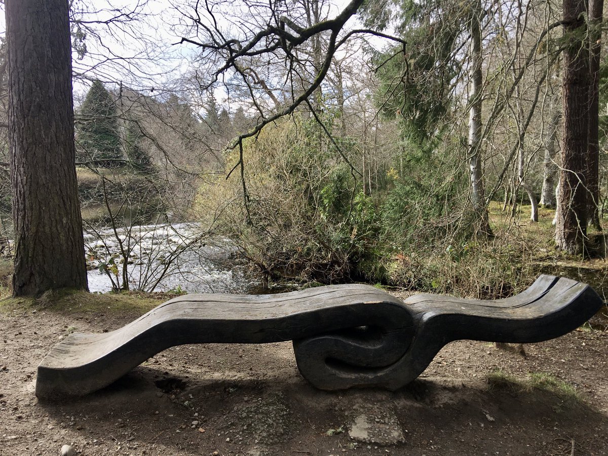 brigid_benson's tweet photo. Going with the flow

One of the beautiful benches on the River Ness islands, inspired by the energy of the waters https://t.co/KYxbxFSSht