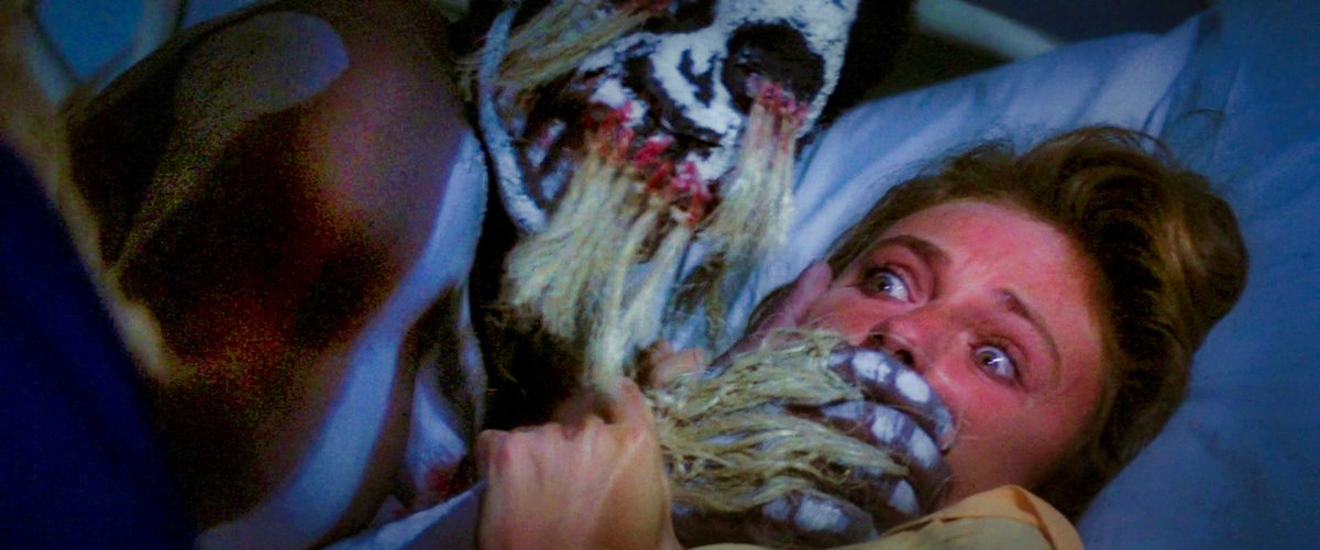 If you're lucky enough to be in #Bermuda on 29th April 2022 <a href="/BUEIBermuda/">BUEI</a> is screening the #1977 adventure thriller #TheDEEP <a href="/BerNewsDotCom/">Bernews</a> step into the adventure at thedeepfilminglocations.com