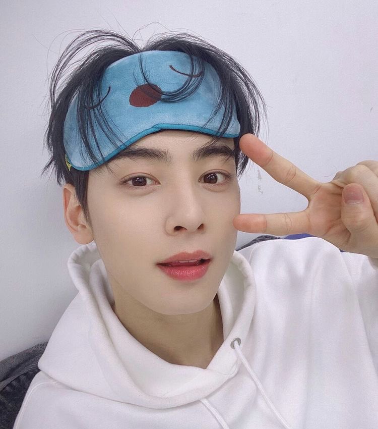 offcl_bear's tweet photo. #차은우 #CHAEUNWOO #아스트로 https://t.co/VYXQLIXLSR