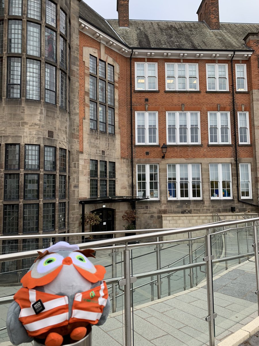 DerbyUniBis's tweet photo. We’re in #Chesterfield this morning for our #PlanningForGrowth event. We’re looking forward to meeting local business leader and showcasing our business support offer.

@DesChes @ChesterfieldBC https://t.co/dPxrchSWAM