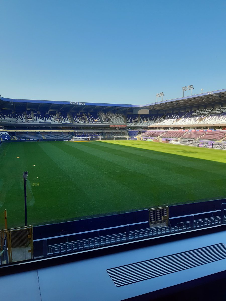 Breakfast with a view...