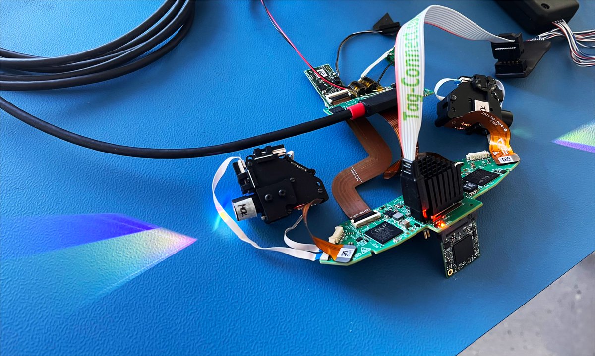 Product development wouldn't be imaginable without our firmware team. Take a peek inside the headset! This is what our engineers see while ensuring product functionality and robustness. The world's first #OpticalReality headset is available to order now! bit.ly/37NhwEG