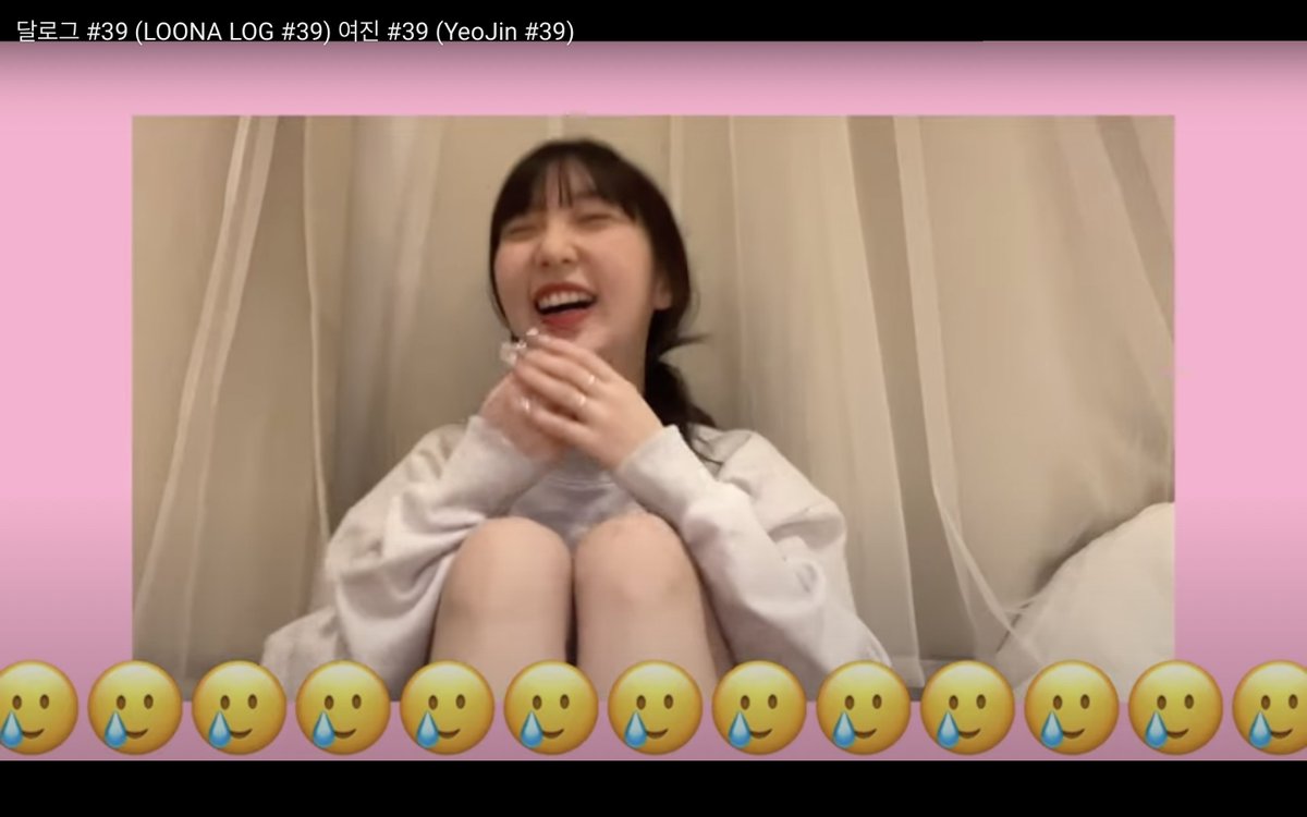 toysrevil's tweet photo. Watched #YeoJin's #LOONALOG https://t.co/Sse5EUWKbV = an unboxing+mukang featuring Sally &amp; Tiffany - err I meant #Yves &amp; #GoWon eating off-camera, with a side of "Pokemon vs Digimon" debate!

They must really love her to be able to take her clowning them lol

#LOONA https://t.co/2rlgVKBhfk