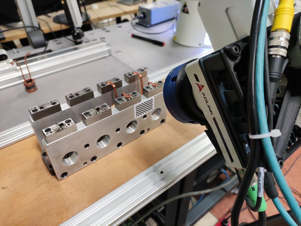 In <a href="/KOLEKTOR_group/">KOLEKTOR</a> the innovative technologies integrated into the work cell are: human intention recognition, dynamic task sharing, assembly of objects with low tolerances supported, automatic cell adaptation.