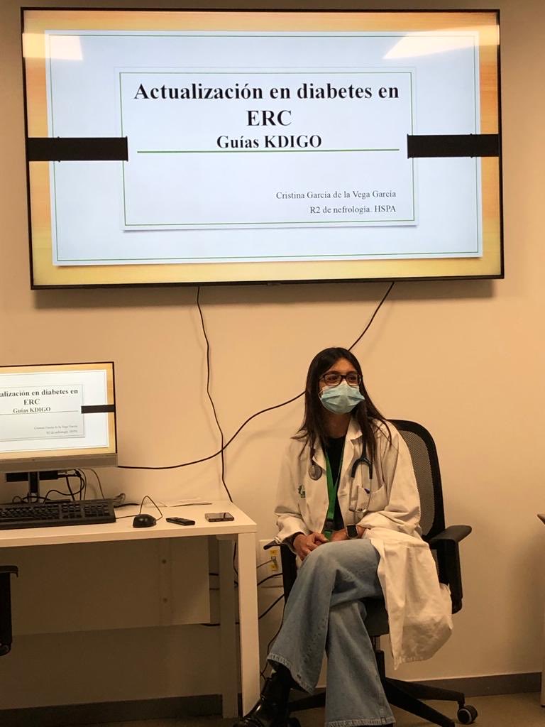 NefrologaCcere1's tweet photo. Excelente revisión sobre nuevas guías de Diabetes de las KDIGO presentada por nuestra R2 de Nefrología !!!! https://t.co/2ZE4rTvY9O