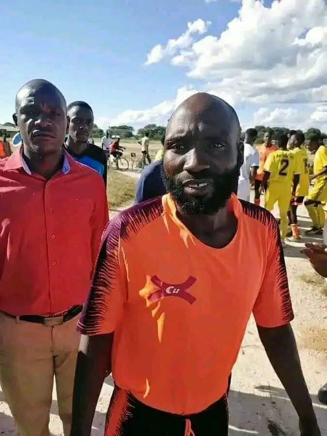 KMatonga's tweet image. One of the reasons l stop watching football 😏😏😏🚮🚮🚮🚮fokof