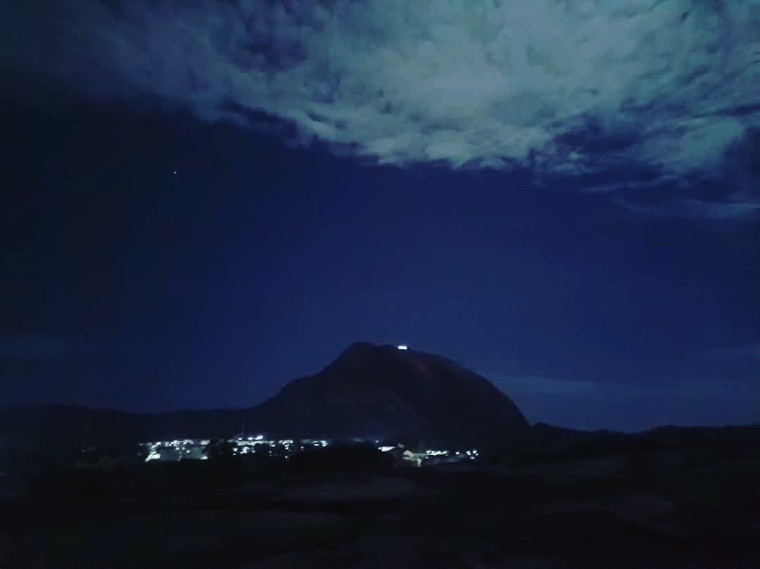 JayTrendd's tweet image. My Favourite Aso Rock Shot...
#NaturePhotography #jaytrendphotography #asorock
#86fb