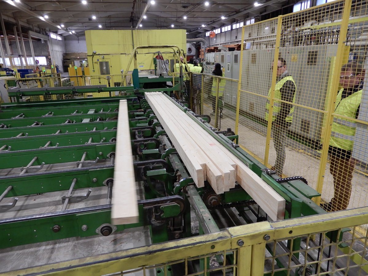 Build-in-Wood tweet media