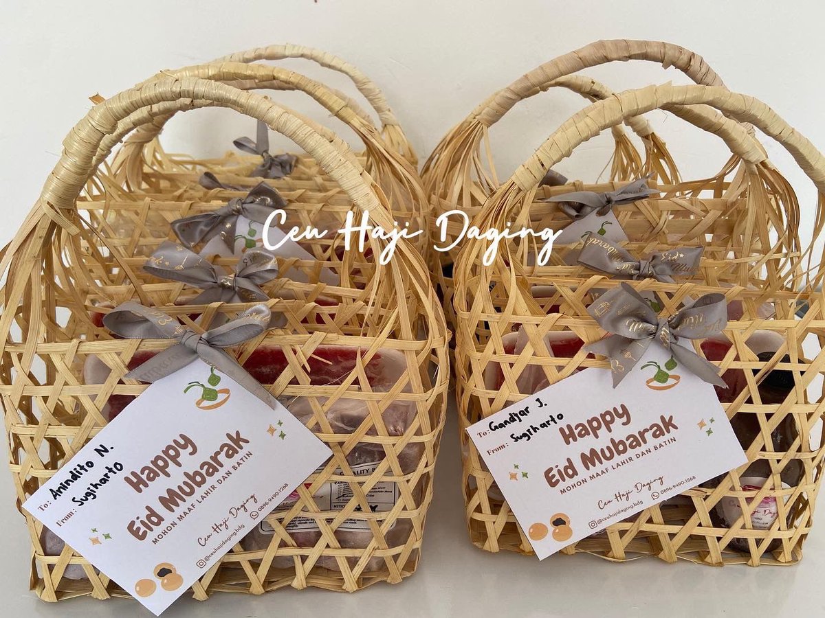ceuhajidaging's tweet photo. Hampers Lebarannya Kakakkk

Hampers daging yang isinya ada :
US Slice Beef Shortplate 250gr
Saikoro 250gr
Saus 250ml

Pengiriman Jumat, 29 April 2022 yuk order dari sekarang aja!

WA 089694901268 https://t.co/8Eu5VCIugg