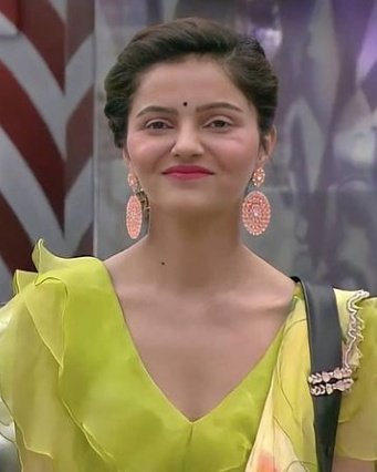 TRPTV2's tweet photo. Trptv Exclusive: After #LockUpp Fame #MunawarFaruqui, Now #SritiJha &amp; #RubinaDilaik are in Talks...
That both of the leading Actresses can be seen in upcoming season of #KhatronKeKhiladi... https://t.co/TSrlXcxNKE