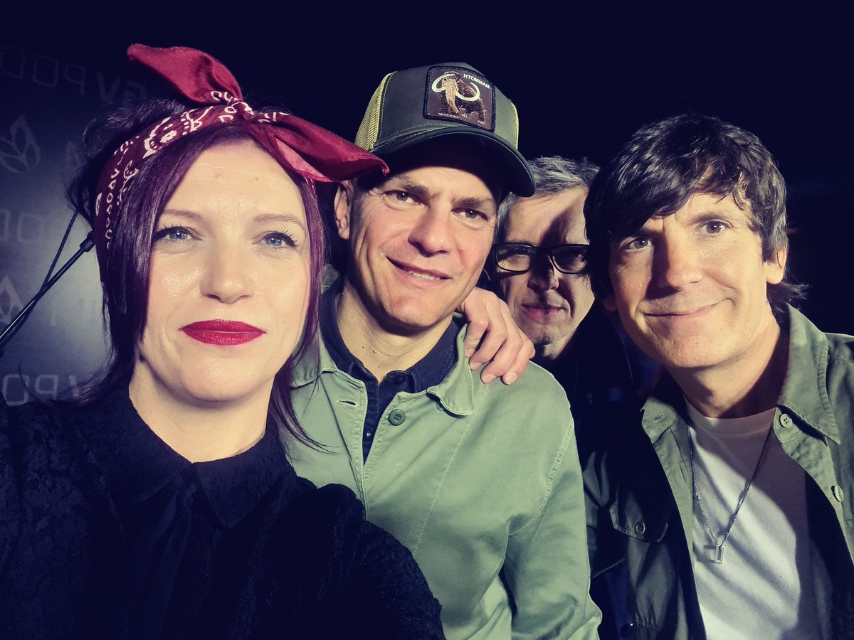 We were support for Toploader when they played Aberdeen a couple of weeks ago! Its was GREAT ❤