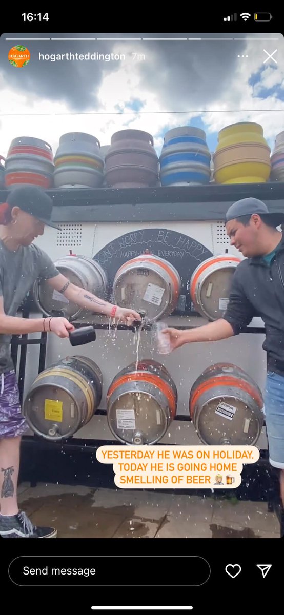 We love tapping barrels, these great beers were particularly lively.

24 beers and ciders  
Music all weekend
Burgers dogs bao and more...

BEER AND MUSIC FEST THIS WEEKEND
