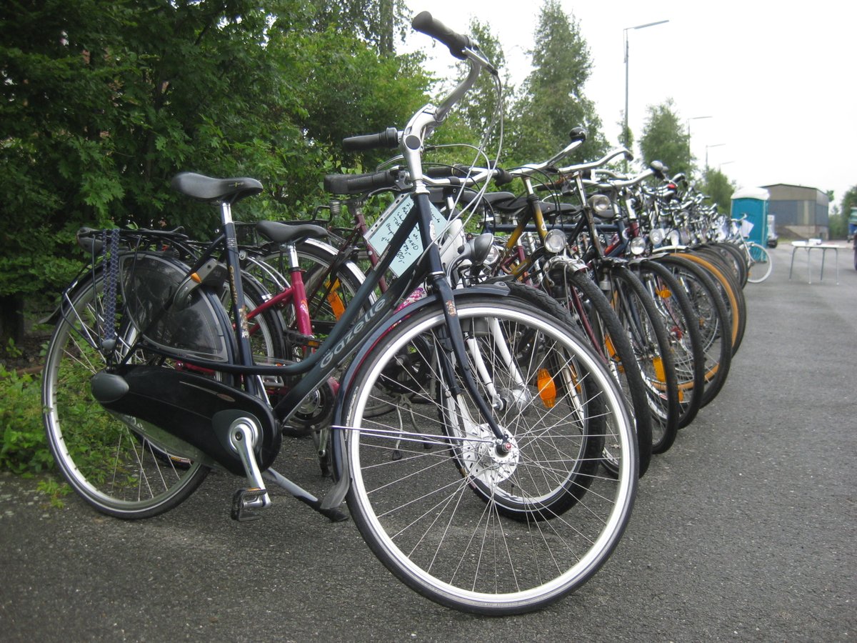 Hallo Münster,
am Samstag findet wieder die Fietsenbörse statt. Dein Fahrradmarkt in Münster mit mehr als 800 gebrauchtes Fahrräder. fietsenboerse.de
Wir freuen uns auf Euch
#Fahrrad #Münster #ebikes #gebrauchtesFahrrad #Nachhaltigkeit #Ersties
