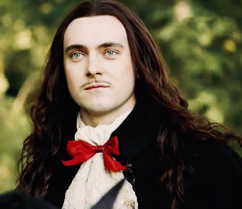 upstwitty's tweet photo. A little #SunKing to help you through your week!
#versailles https://t.co/lHfxIXrQph