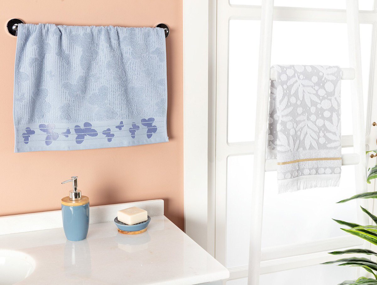 🎁HEDİYE ZAMANI🎁 
Banyonuzun şıklığını tamamlayacak Naemi 2'li Yüz Havlu Seti (Gri / Beyaz) hediye ediyoruz💕  

Yapmanız gerekenler;
• <a href="/MadameCocoTR/">Madame Coco</a> hesabını takip etmek
• Bu görseli beğenmek
• Bir arkadaşınızı etiketleyerek #madamecoco hashtagi ile yoruma yazmak