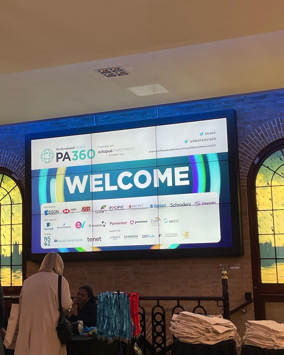 darren_winfield's tweet photo. Good start to the @Profadviser #pa360 from @simplybizserves #defaqto @wearefintel https://t.co/g6YcSDvL8j