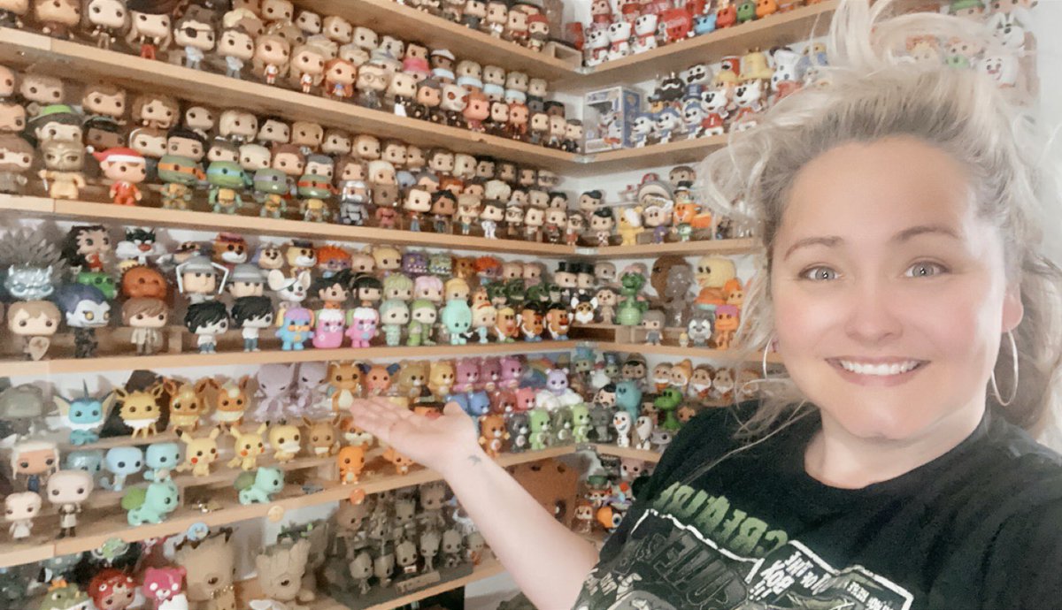 Nataliejane2383's tweet photo. @FunkoEurope 1 of the 4 walls I have in my Funko Office! I spend 8 hours a day with all their cute little eyes looking at me! #HappyWorkLife #MentalHealthMatters #FunkoPopLife https://t.co/JDs2xj6iiB
