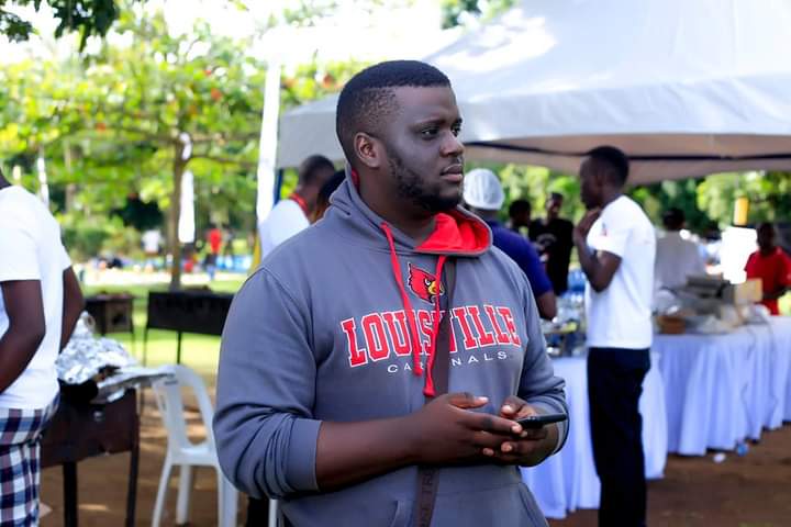 DJJANNYP's tweet photo. #NowOnAir 
DJ Janny P always doing the most  on the 1s &amp; 2s 🥵🔥

He's taking your requests so drop them in the replies.
#Thetrain #Magic100FM #Feelsgood #256wednesday https://t.co/EwWlJUF798
