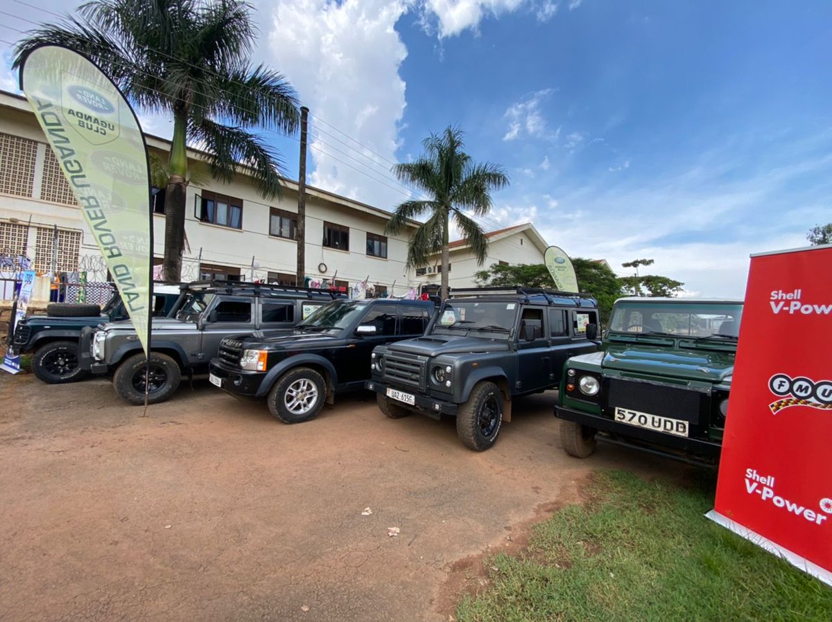 LandRoverUganda's tweet photo. The Land Rover Uganda Club, yesterday, officially partnered with the Federation of Motorsport Clubs of Uganda - FMU, as the Vehicle Support Partner for the 23rd edition of the Pearl of Africa Uganda Rally.
#motorsportug #FIAARC #POAUR22 @skaheru @OfwonoOpondo @KennethOmona https://t.co/Ud5F3rK3i8
