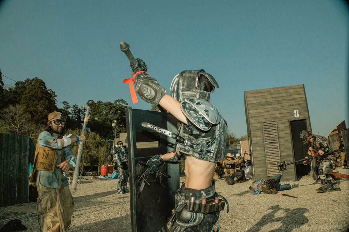 DToku44's tweet photo. LARP武器が使えるイベントはまだまだ少ない
#MADサバa
#LOC4 → ⑤
LOC5に生きたい🔥 https://t.co/FFNlcK1dYV