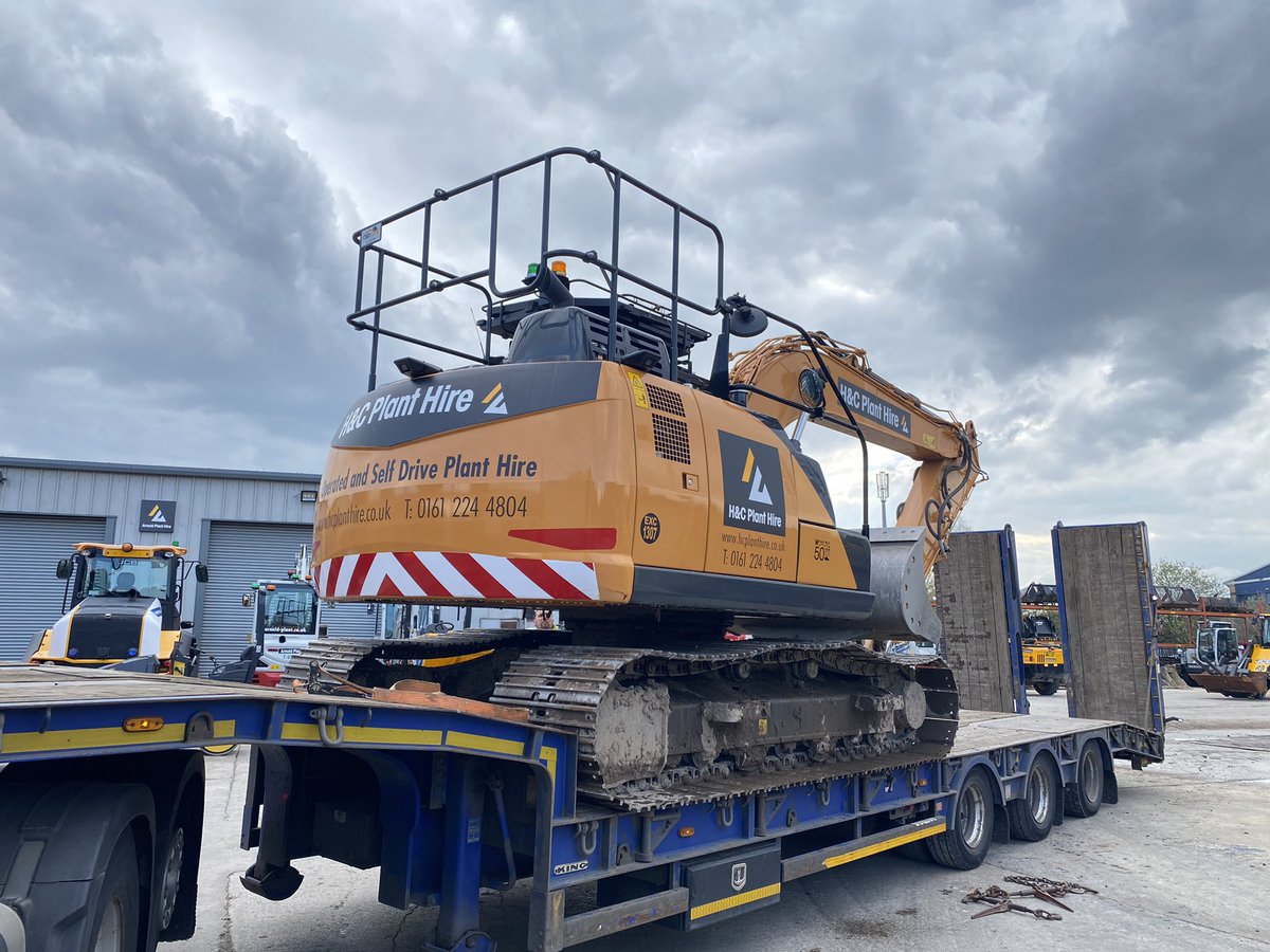 Another hire for this beautiful <a href="/CaseCE/">casece</a> machine.
All our plant hire is available both operated and self drive #flexible #reliable
