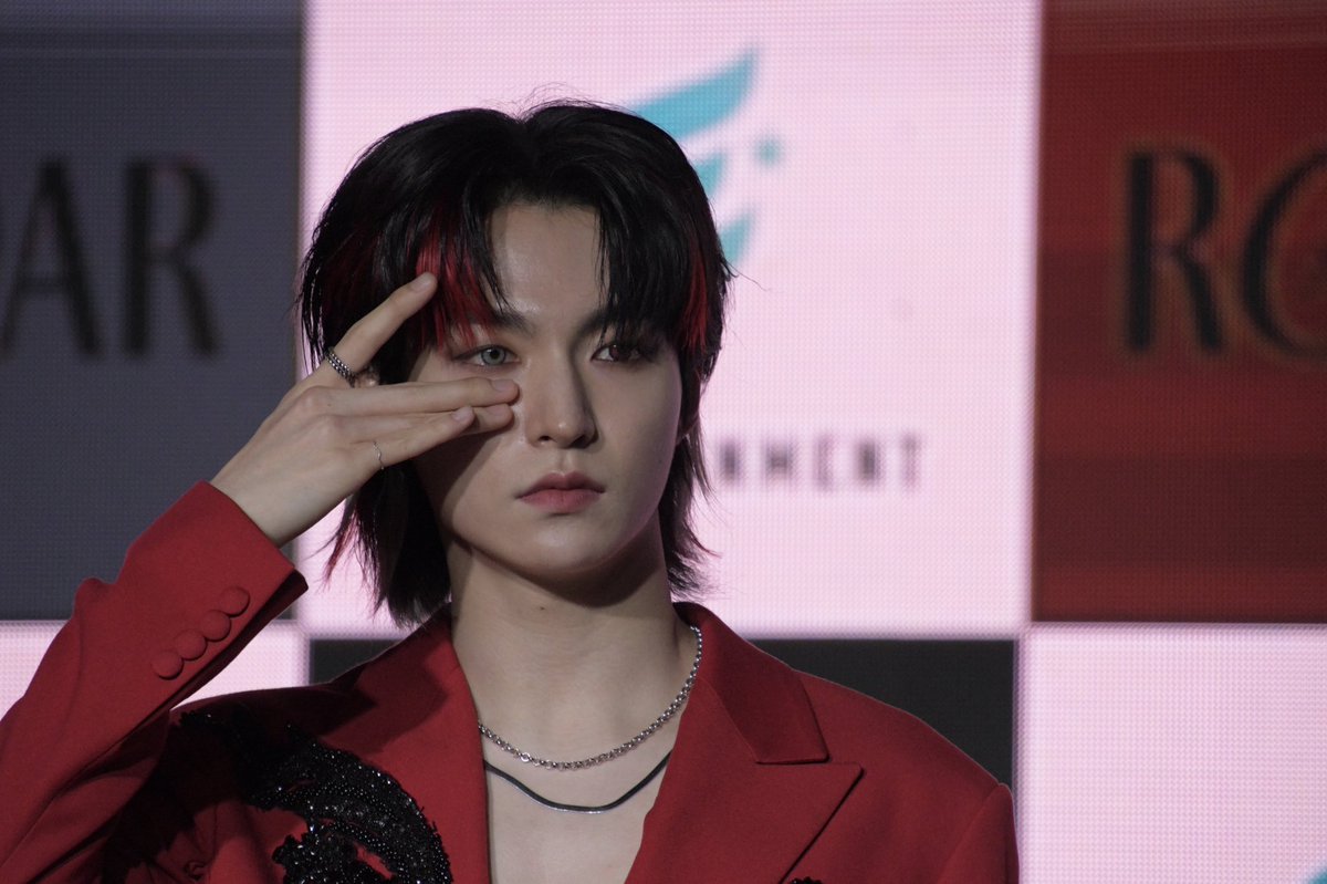 Romin_Elast's tweet image. -#ROMIN #ROAR #ELAST #creature 
👑