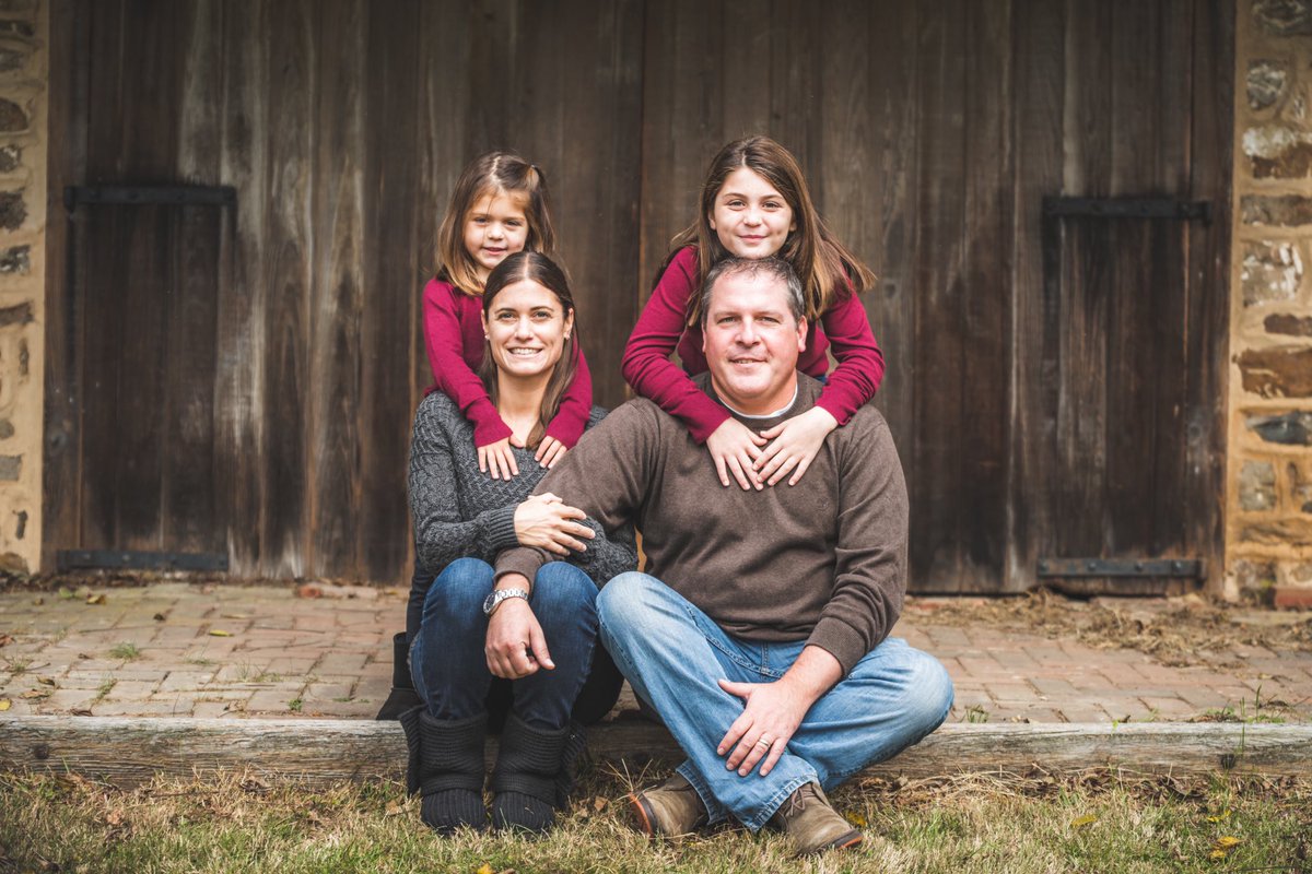 New teacher feature up in the mountaineer!! Check out Mr. bruski’s feature written by Andrew Silva! 

shsnews.org/38369/sburg-sp…