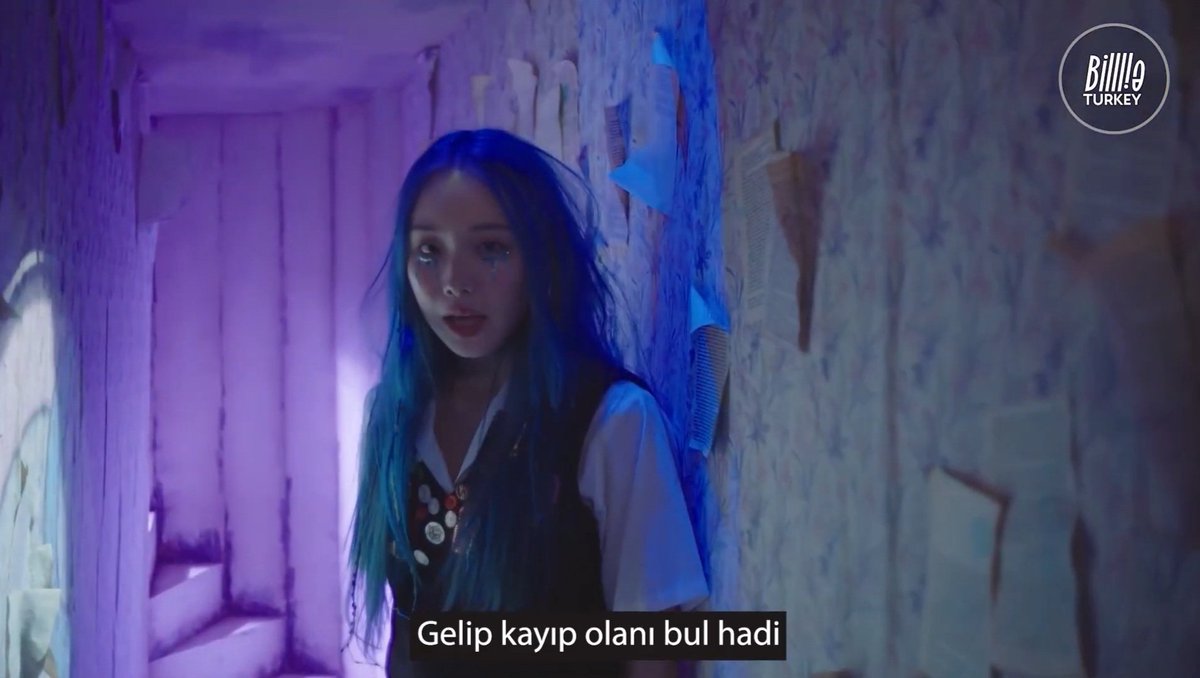 BilllieTurkey's tweet photo. [ÇEVİRİ]

Rap sözlerinin yapımında #MOONSUA ve #SIYOON'un da bulunduğu, Billlie'nin çıkış albümünün başlık şarkısı olan #RINGXRING'i sizler için çevirdik. İyi seyirler💜💙

📍https://t.co/EWZ5lmahB9

#SIYOON #TSUKI #SHEON #SUHYEON #HARAM #MOONSUA #HARUNA https://t.co/ubUrN4V6hU