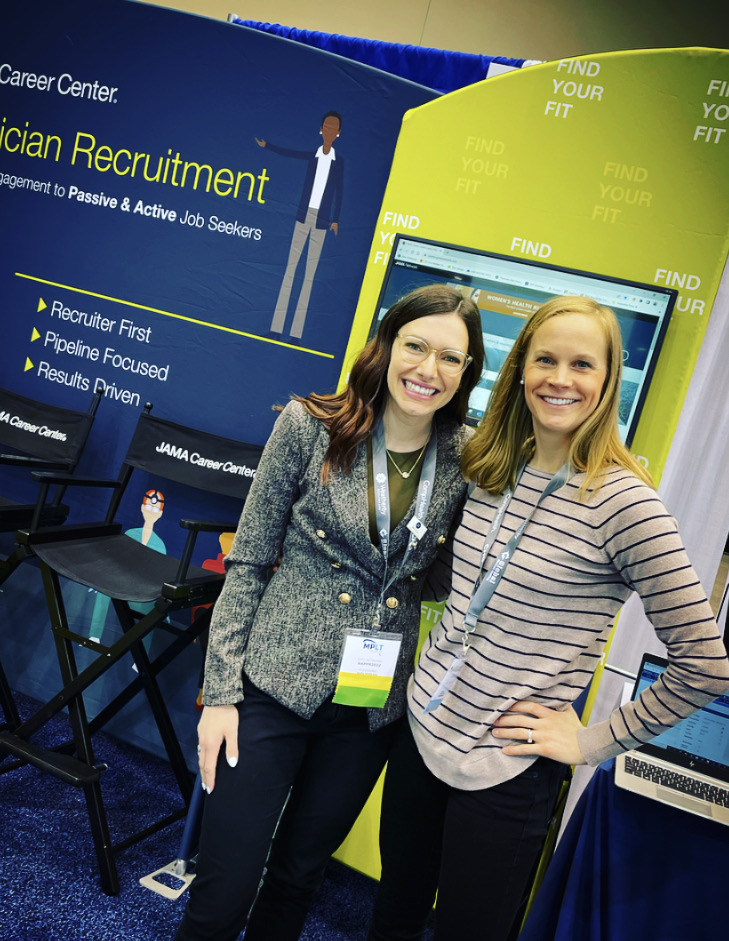 Congrats to Margaret Ludick of <a href="/FairviewHealth/">Fairview Health</a>!  Margaret was the recipient of the <a href="/JAMACareerCtr/">JAMA Career Center</a>  scholarship to attend the #AAPPR2022 conference! It was such a pleasure to meet you Margaret!