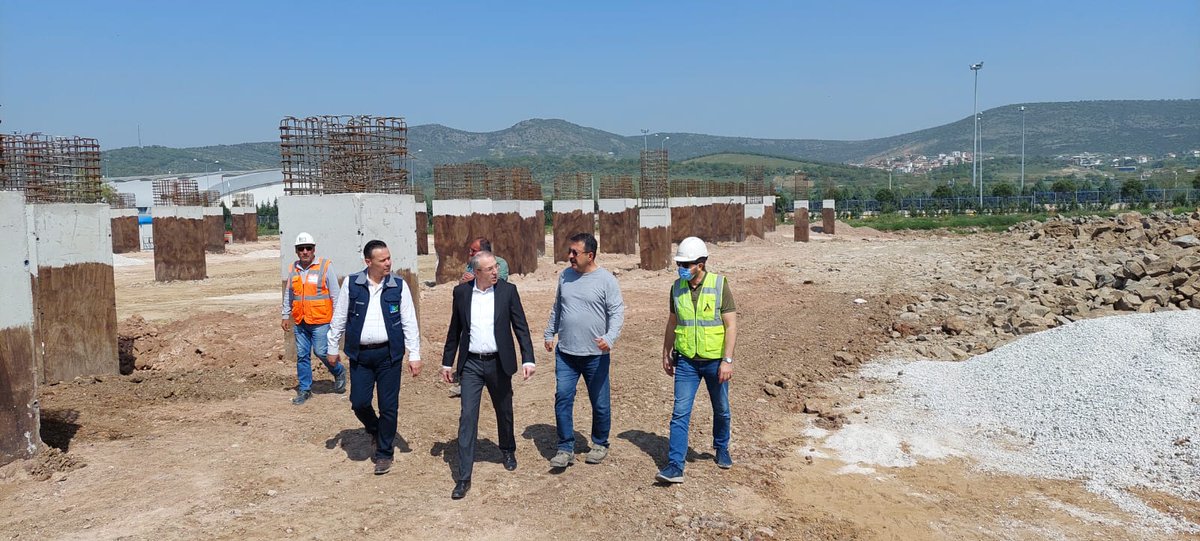 Balıkesir OSB Yönetim Kurulu Başkan Vekilimiz <a href="/bekki_huseyin/">Huseyin bekki</a> ve Bölge Müdürümüz <a href="/mesuteray101/">mesuteray10</a> , Balıkesir Gümrük Müdürlüğü sahası ile 1. Genişleme Etabındaki Parsel Tesviye ve inşaat işlerini yerinde incelemişlerdir.