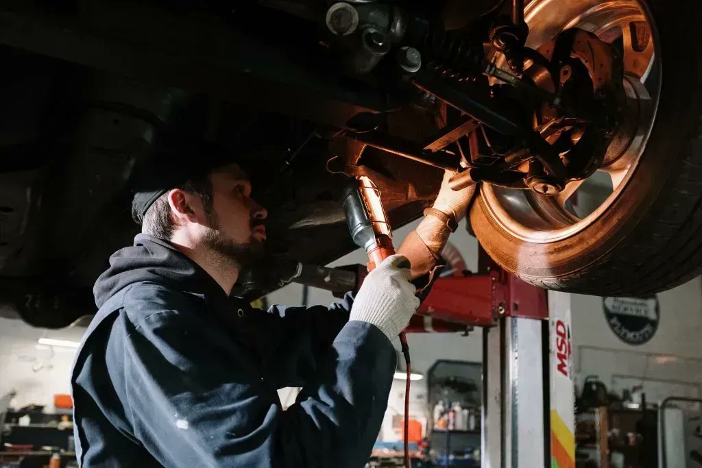 Auto Repair Focus (@autorepairfocus) on Twitter photo The <a href="/SMMT/">SMMT</a>, <a href="/IAAF_Ltd/">IAAF</a>, the <a href="/RMI_IGA/">Independent Garage Association</a> and <a href="/aviahayley/">Hayley Pells</a> have all had their say on suggestionsthe #MOT could move to every two years under easing the cost-of-living suggestions - buff.ly/3rRl13S
#aftermarket #automotive #ukgovernment The <a href="/SMMT/">SMMT</a>, <a href="/IAAF_Ltd/">IAAF</a>, the <a href="/RMI_IGA/">Independent Garage Association</a> and <a href="/aviahayley/">Hayley Pells</a> have all had their say on suggestionsthe #MOT could move to every two years under easing the cost-of-living suggestions - buff.ly/3rRl13S
#aftermarket #automotive #ukgovernment