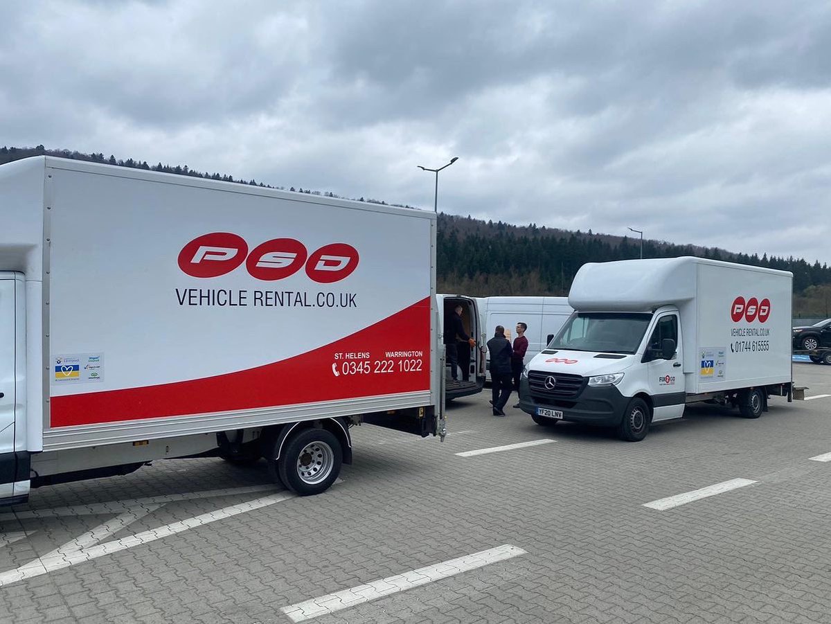 lpoolcatholic's tweet photo. Convoy 2 of our 2nd journey arrived at the Polish border today. 

Since we started the #Liverpool4Ukraine appeal, 12 drivers in 6 vans have driven over 8,400 miles to deliver over 1️⃣0️⃣0️⃣0️⃣ boxes of essential aid. 

Thank you to the people of the archdiocese for making this happen https://t.co/j83s5PXLrB