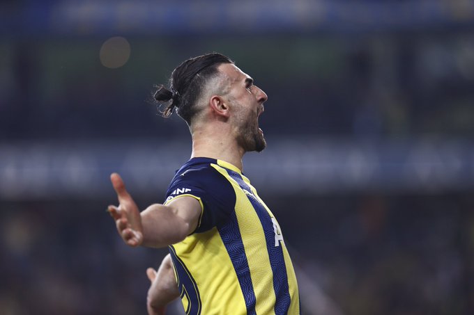 Serdar Dursun'un gol sevinci