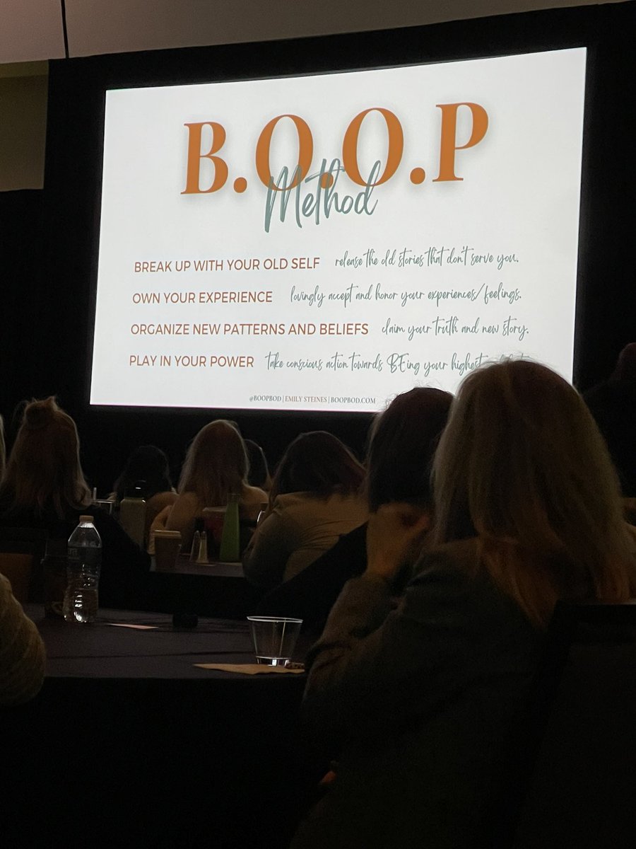 PattiSeda's tweet photo. Thank you, Emily Steines @boopbod for the beautiful start to Day 2 of the #WLC15 Conference
#HypeGirl
#HypePlanner https://t.co/XkhVy1diXi
