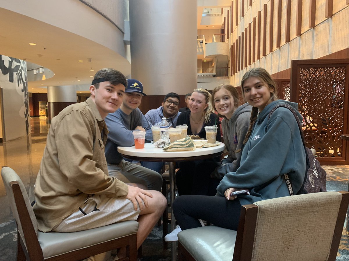 denise_dlm45's tweet photo. DECA ICDC Atlanta ✅  So grateful for this group! Getting ready to travel home after an awesome experience https://t.co/3eU4rY4GBo