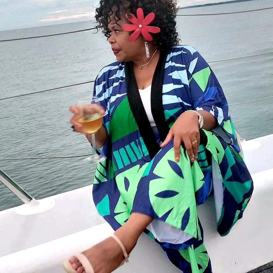 samsonleefiji's tweet photo. #SLFijiSpotted Loving the vibes from Sereima Waqalevu in our #Vanuaprint πΊ #FijiFashion #PacificFashion #IslandFashion #ResortWear https://t.co/uqXnYXYqz9