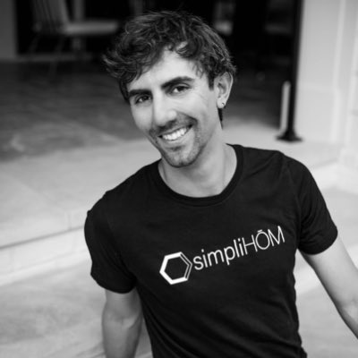 SimpliJT's tweet photo. Twitter’s back! #NewProfilePic https://t.co/rzmLyorKYY
