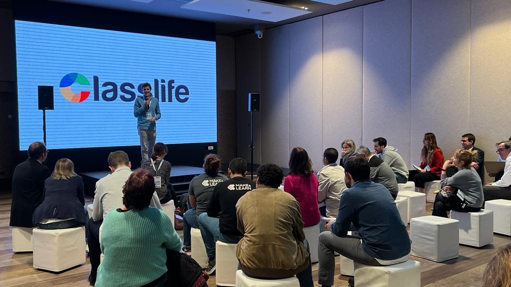 ClasslifeEd's tweet photo. Automatizar procesos y tareas para dedicar tiempo a lo más importante: la educación 👌
Esto es parte de la misión de #Classlife y parte de lo que hemos contado hoy en #edtechcongressbcn organizado por @EdutechCluster https://t.co/W4j9Bfitmh