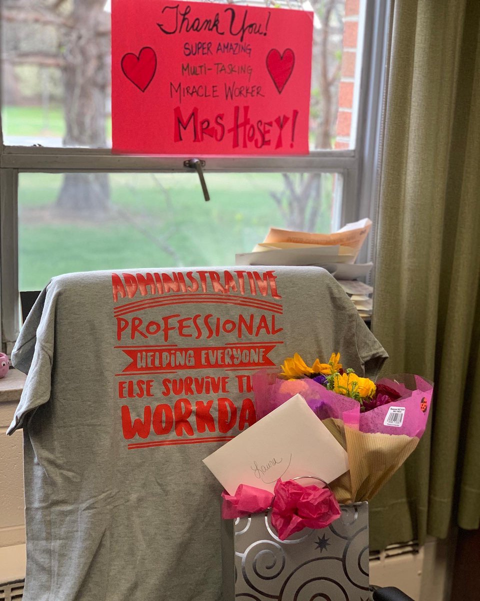 In a million different ways Mrs. Hosey enhances our lives at SMS. We have all been enriched by her kind, resourceful, empathetic, patient, dynamic, thoughtful, creative and loving nature.  We are blessed to call her our friend.  Happy Administrative Professional Day Friend!❤️