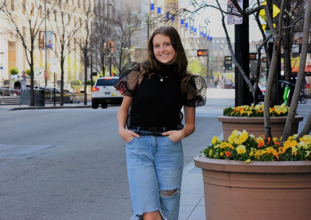 GrantCareer's tweet photo. Grant Career Center's Jenna McMullen (Bethel-Tate HS)  earned an associate degree in manufacturing engineering technology through UC's Credit College Plus program. https://t.co/3S2TMbQHmq https://t.co/5cR5TzHgit
