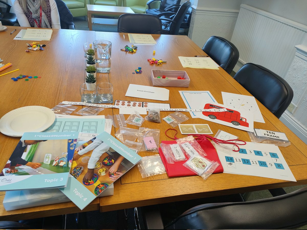 Lisa Baggaley 💙 tweet media