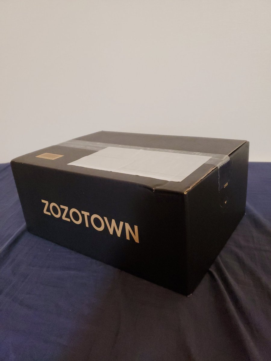 zootabb's tweet photo. 初めてZOZOTOWNを利用してみた
これでGWに混雑したアウトレットに行かなくてよくなった
でもログインに使える外部アカウントがmixiとYahooってどうなの?
Googleアカウントで入れないとこ久しぶりにみた
ちなみに、届いたものは須く良いものだった
#ZOZOTOWN #ETELIO
#JUNRed https://t.co/fzgQQUnBhE